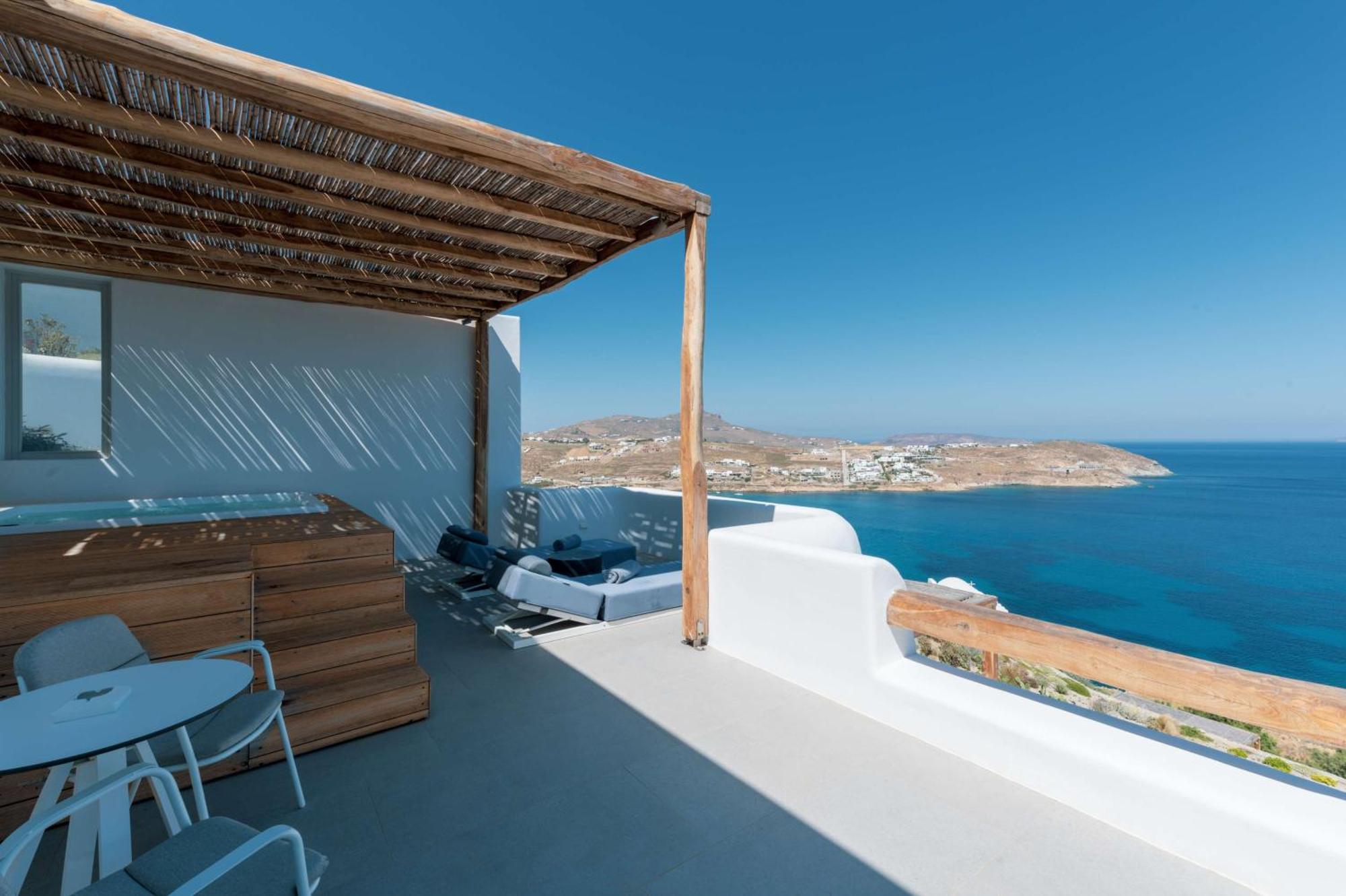 Radisson Blu Euphoria Resort, Mykonos Hotel 5*