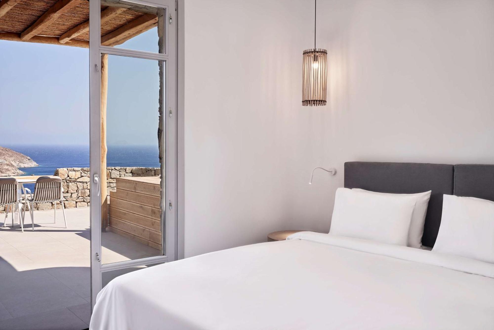 Radisson Blu Euphoria Resort, Mykonos 5*