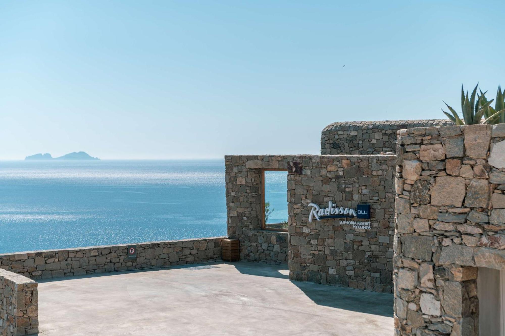 Radisson Blu Euphoria Resort, Mykonos Hotel Kalo Livadi